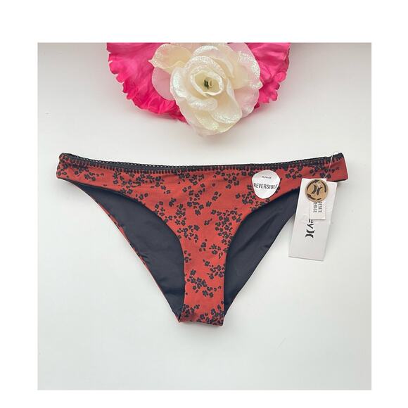 Hurley Other - NWT Hurley Reversible Leopard Moderate Bottom Size Small
